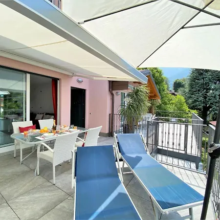 Сasa de vacaciones Prestige Apt Lake Como Colico