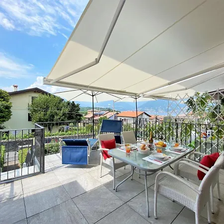 Сasa de vacaciones Prestige Apt Lake Como Colico